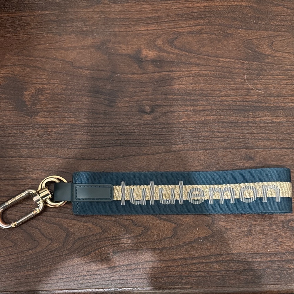 Lululemon Athletica Black and Gold Key Holder